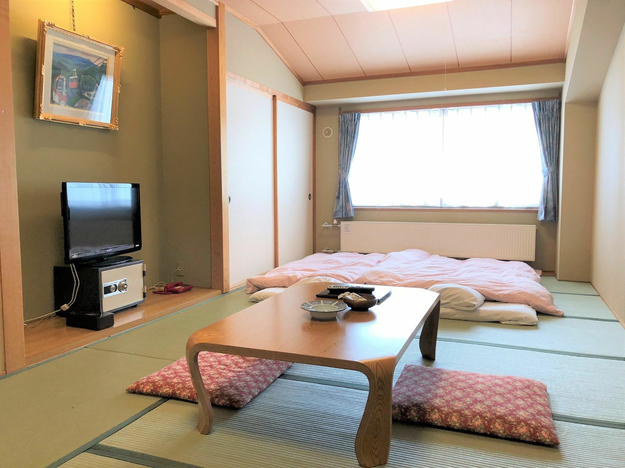 Hotel Sunny Shiga Яманоуті Екстер'єр фото